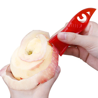 

TANHAO Portable Travel Fruit Knife Apple Peeling Knife Peeler Melon Peeler Manual Scraper Color Random
