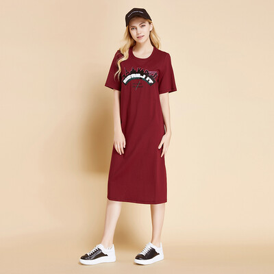 

Mark Huafei Women 2017 spring new models long paragraph printed short sleeve T-shirt after the split temperament dress deep red