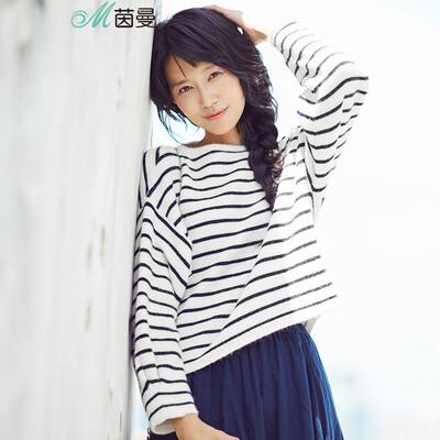 

Yan Man (INMAN) 2017 winter new semi-high collar wild stripes fall cuff sleeve sweater female 1874132440 peach red