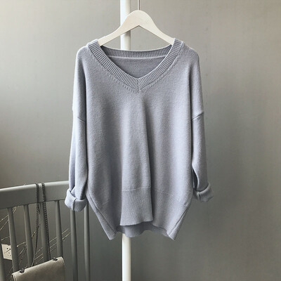 

2017 autumn and winter new college wind pure color profile loose V collar collar sweater sweater