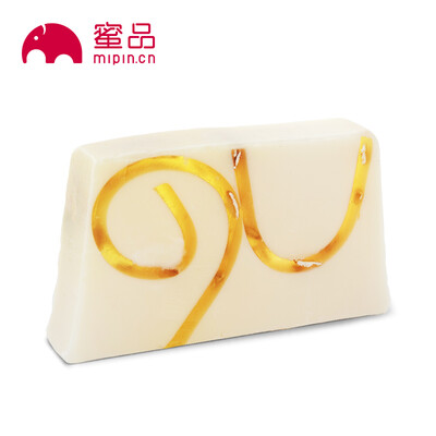 

MIPIN Mummy Mia essential oil soap 80g Latvia imported handmade soap acne oil control moisturizing facial SOAP gift bubble net