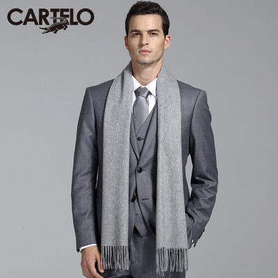 

Карточка Di Le Crocodile (CARTELO) кашемир шарф мужчин простой зимней моды толщиной мягкой подарочной коробке CC57C13071 светло-серый