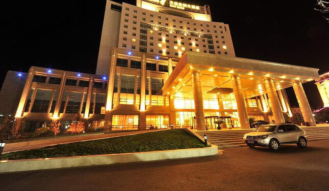 瓦房店酒店 大连远洲大酒店