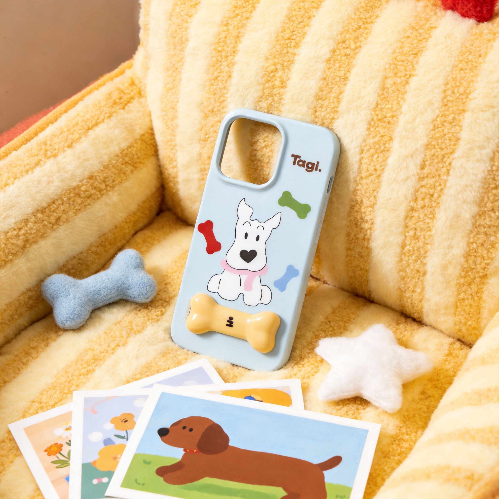 Main image of brown puppy phone case product prompt-VyPrompt