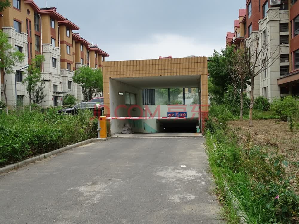 拍品介绍 拍卖对象:北京市延庆区延庆妫水北街2号温泉花园小区地下
