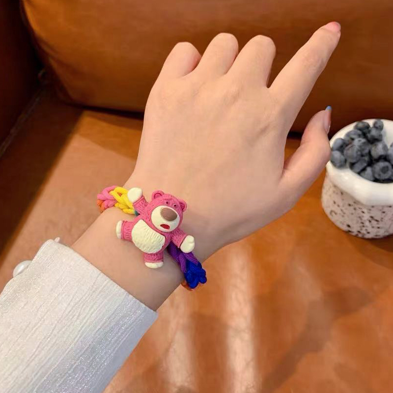 夏日新款草莓熊手链小皮筋手绳草莓熊手工编织情侣手链一对男友闺蜜