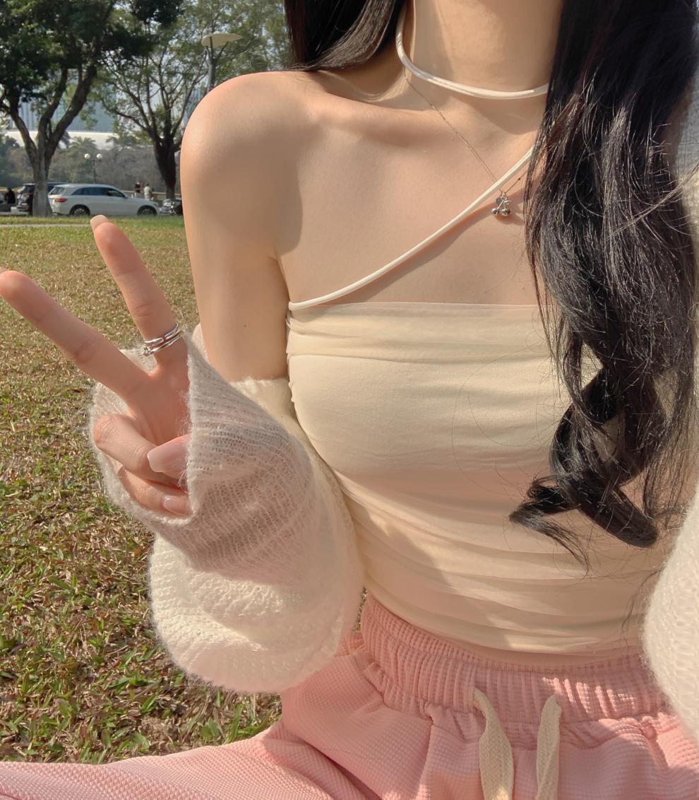 珂梵图挂脖小吊带背心女内搭春装2022辣妹纯欲上衣无袖打底抹胸美背