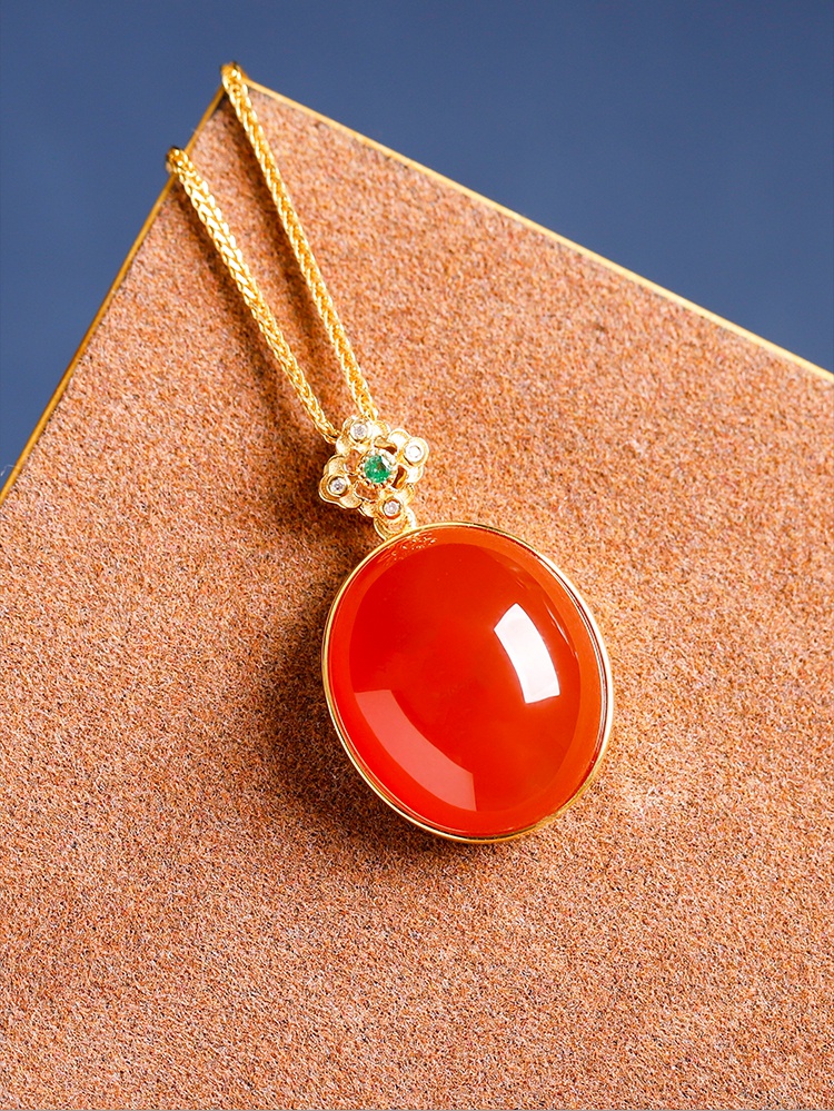 庆五一沃韵凡凡家18k金保山冰红吊坠天然南红玛瑙椭圆蛋面冰透水润起