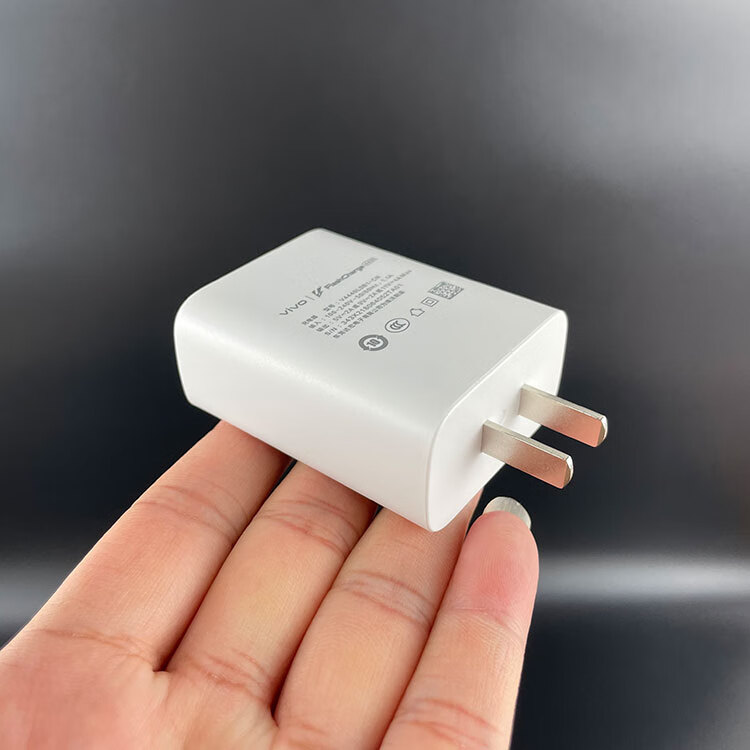 vivox70pro原装充电器数据线44w闪充typec耳机手机自带vivox70pro原装