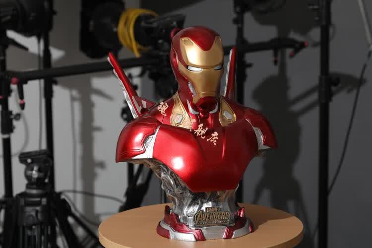 漫威半身手办漫威复仇者联盟mk50钢铁侠模型半身胸像gk树脂反浩克mk46