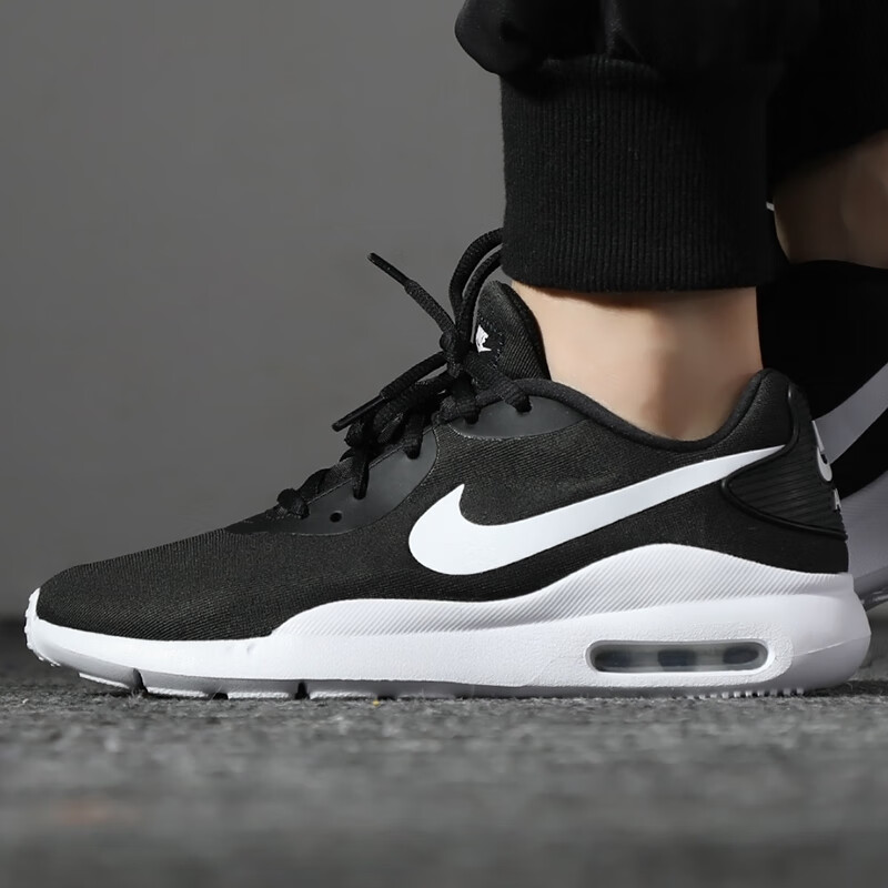 nike耐克女子气垫跑步鞋oketocq7625001cq7625602春秋款3824cm