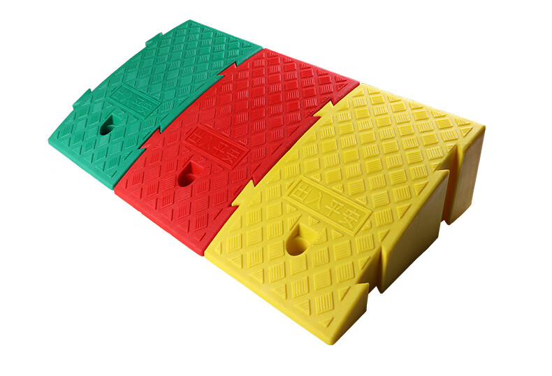 顾致 台阶垫斜坡垫马路牙子门槛垫汽车路沿坡塑料上坡爬坡板三角垫