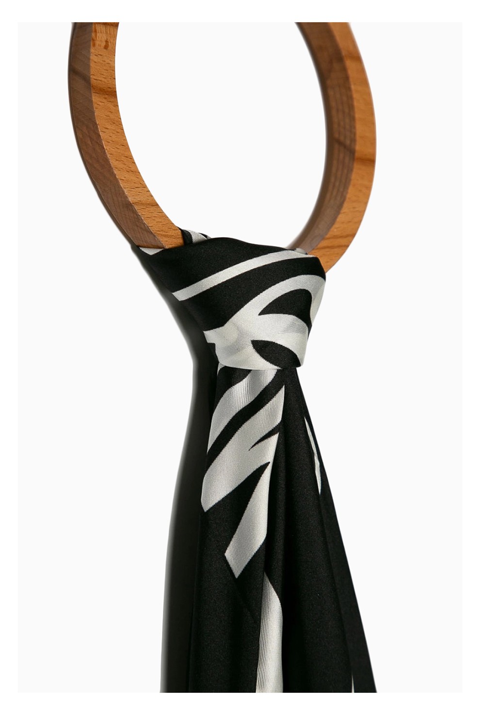 moschino 莫斯奇诺 女士真丝徽标图案方巾丝巾 03627 m2282 005 红色