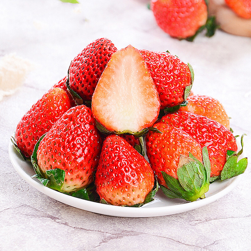 丹东99新鲜3斤奶油免洗东北大草莓现摘 大果30克以上 1400g