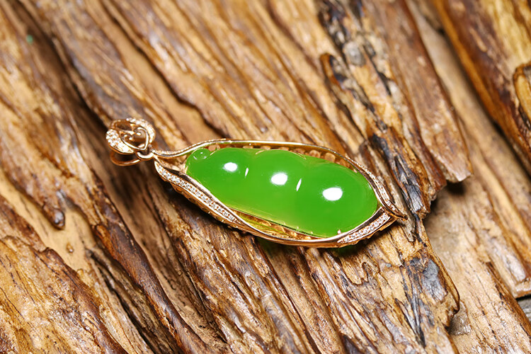 祥美瑞和田玉碧玉福豆吊坠18k金镶嵌送亲友送长辈自戴收藏