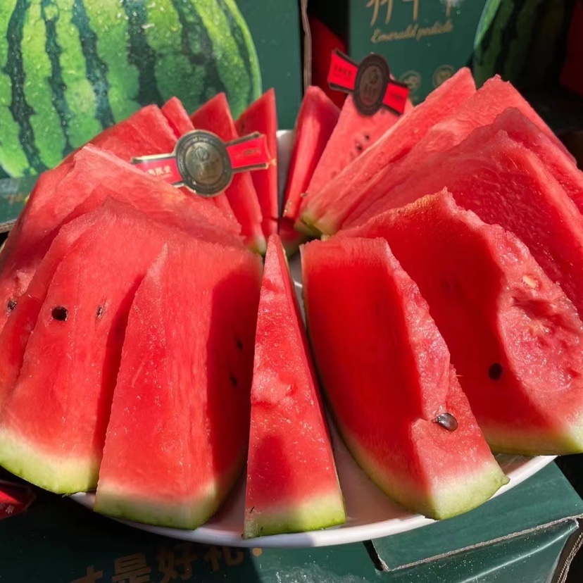 晨臻现货海南翡翠蒂西瓜麒麟红壤西瓜1个装新鲜水果冰淇淋西瓜【图片