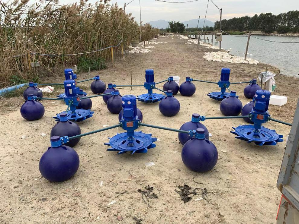 鱼塘增氧机大型过江鸟叶轮式增氧机顺德农机二款江晟电机大型鱼塘养殖