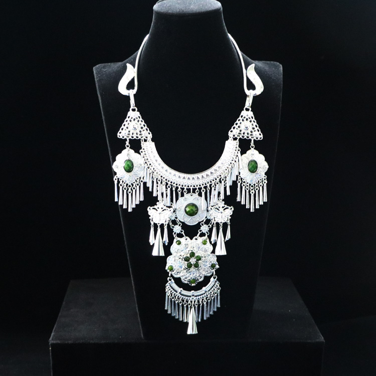 云南特色民族风项链苗族苗银头饰项圈少数民族银饰侗族项圈演出饰品