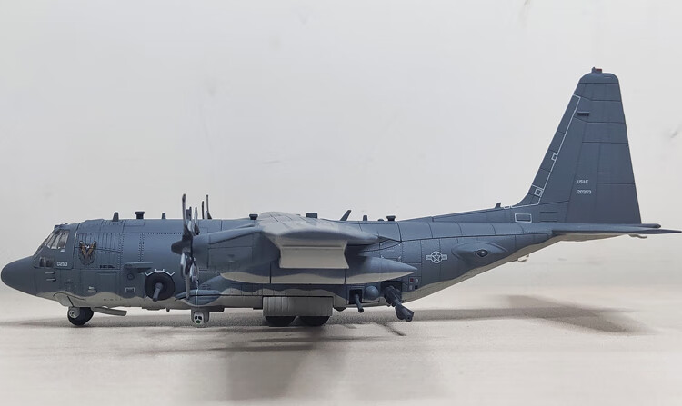 1144洛克希德ac130空中炮艇ac130u飞机模型合金摆件飞机