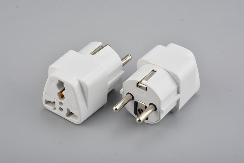 俄罗斯泰国越南巴厘岛印尼欧式圆形圆头插座旅游插头转换器充电用普通