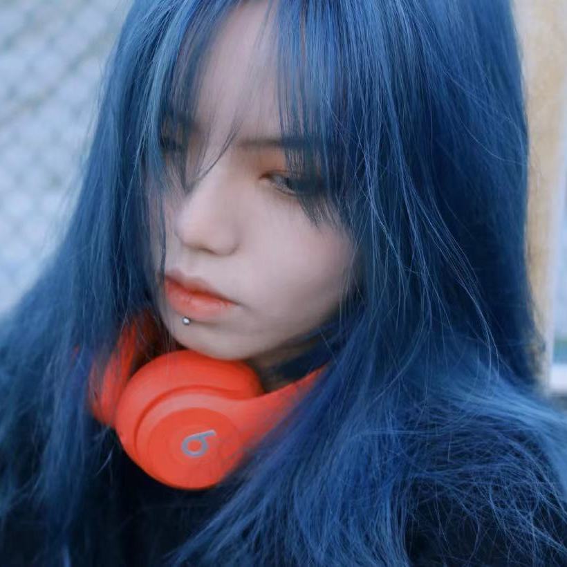 天空蓝染发剂2022流行色雾蓝黑色蓝灰色冰蓝色女染发膏自己在家染银河