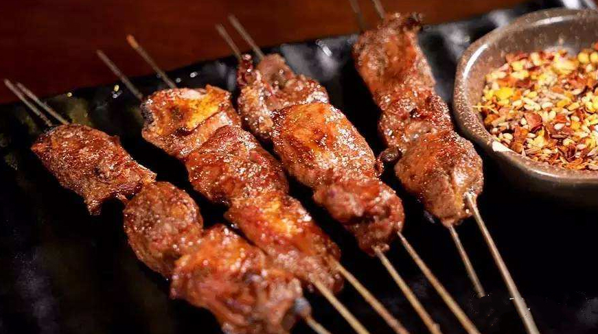 新鲜冷冻猪油边肉猪边肋烧烤护心肉东北大油边3斤