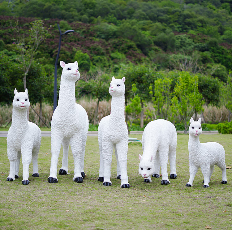 户外羊驼摆件仿真动物雕塑公园林景观户外景区草坪装饰模型白色组合⑥