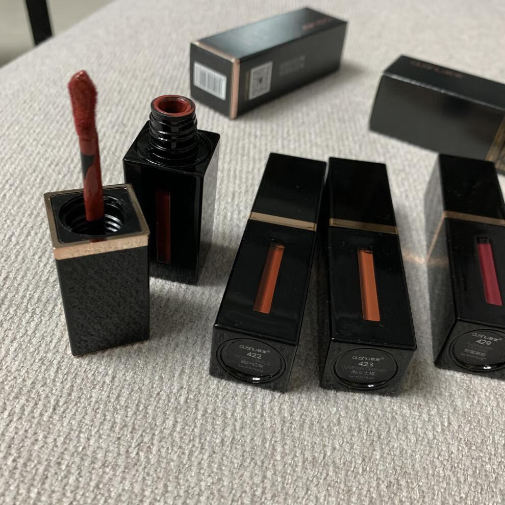 欧束oushu柔羽丝绒唇釉唇彩唇蜜口红持久染唇液女学生钢琴小黑键 427