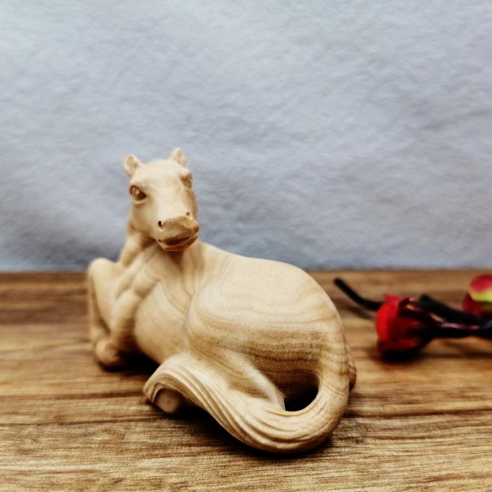 倍喜欢 小叶黄杨木雕工艺品小马驹手把玩件实木生肖动物挂件根雕卧马