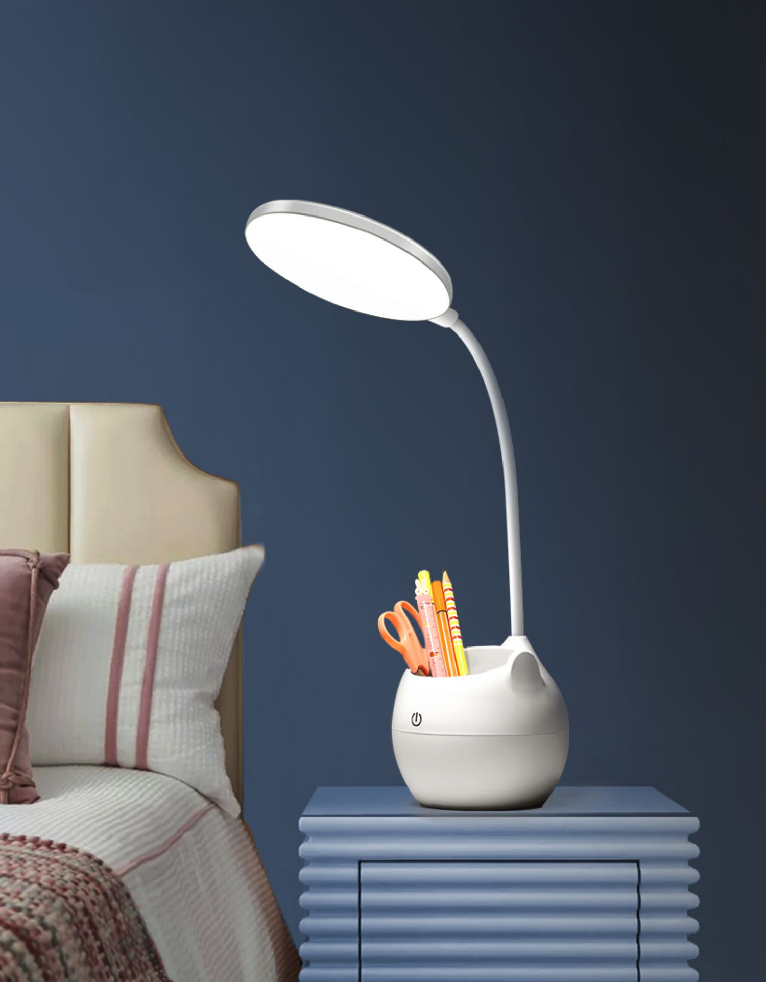 小台灯学习儿童学生灯女孩书桌写作业充电式床头灯白色充电款三档调节