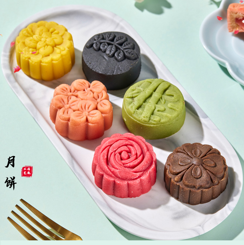 中秋月饼桃山皮月饼多口味爆浆流心日式网红零食糕点小月饼散装抹茶