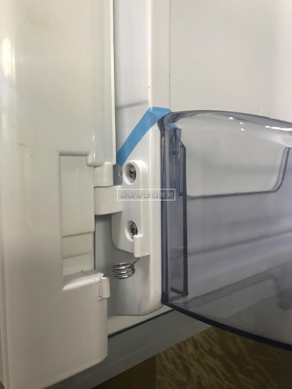 奥马tcl美的冰箱配件bcd388中梁翻板门下固定塑料柱门铰链门扣下铰链