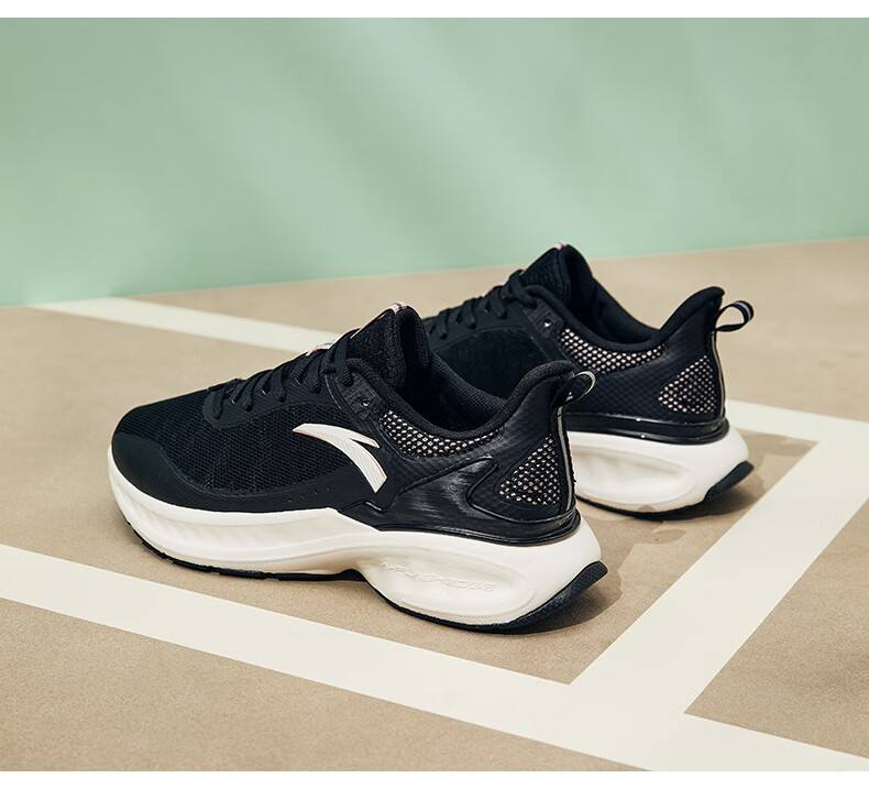 安踏创系列丨缓震跑鞋女舒弹科技春季运动鞋子122215518象牙白冰粉蓝