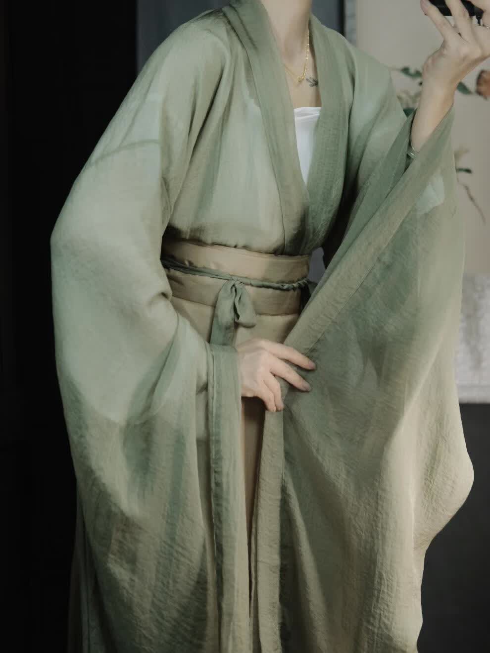 汉服女 青衫吟原创汉服女南北朝大袖儒一片式破裙汉服 枯叶(单件大袖