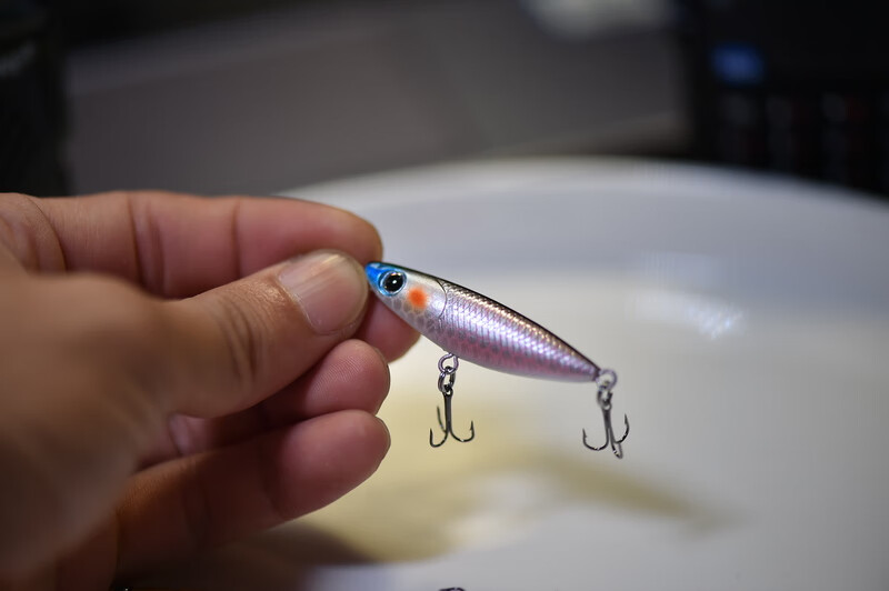 铅笔假饵18微物水面系浮水小铅笔之字狗溪流路亚饵马口翘嘴红眼白条假