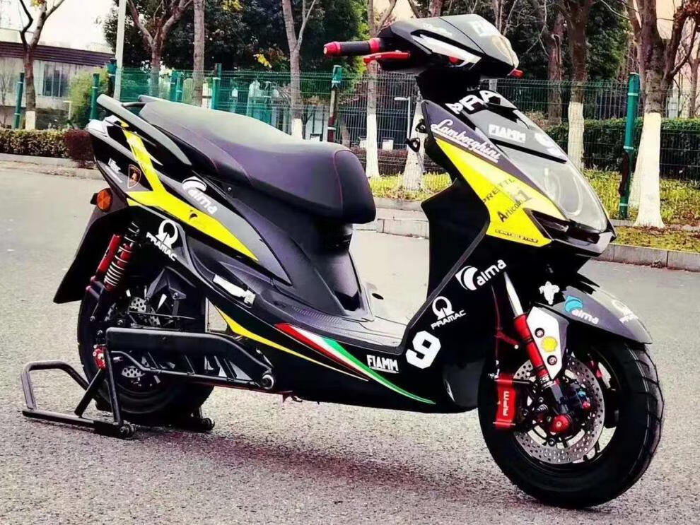 2022四代目劲战电摩成人高速电瓶车两轮144v油改电改装电动车电跑车亮