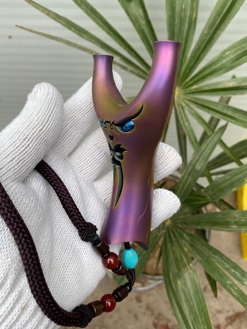 崛适钛合金弹弓tc21扁皮飞虎小怪兽天罡烤蓝闪电纹户外竞技 钛合金