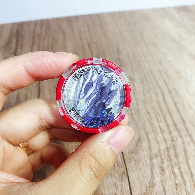 奥特曼勋章闪耀迪迦梦比优斯赛迦奥特阿古茹中文发音勋章泽斯特姆波斯