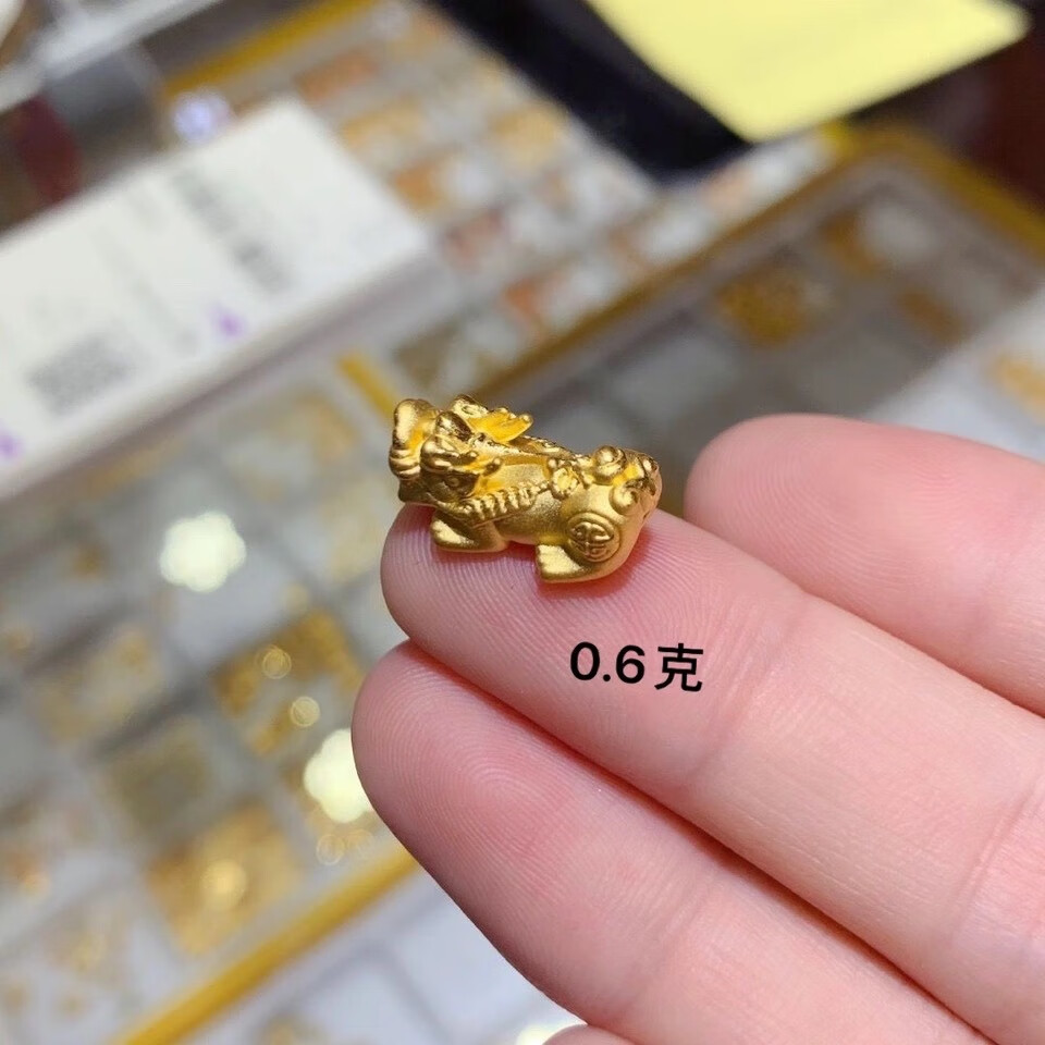 老凤凰999足金黄金貔貅3d硬金珠串珠金手链男女纳福皮丘散珠手链06克