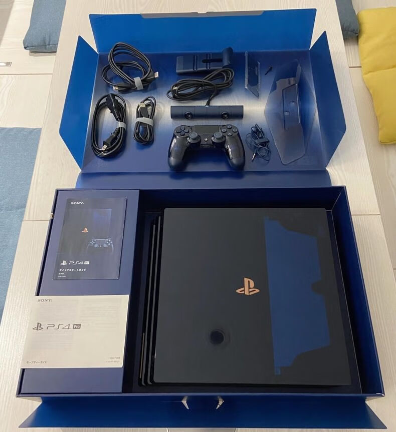 索尼ps4pro 主机日版原封盒装 正版 蓝透 内存2t 五亿限定版蓝朗 港版