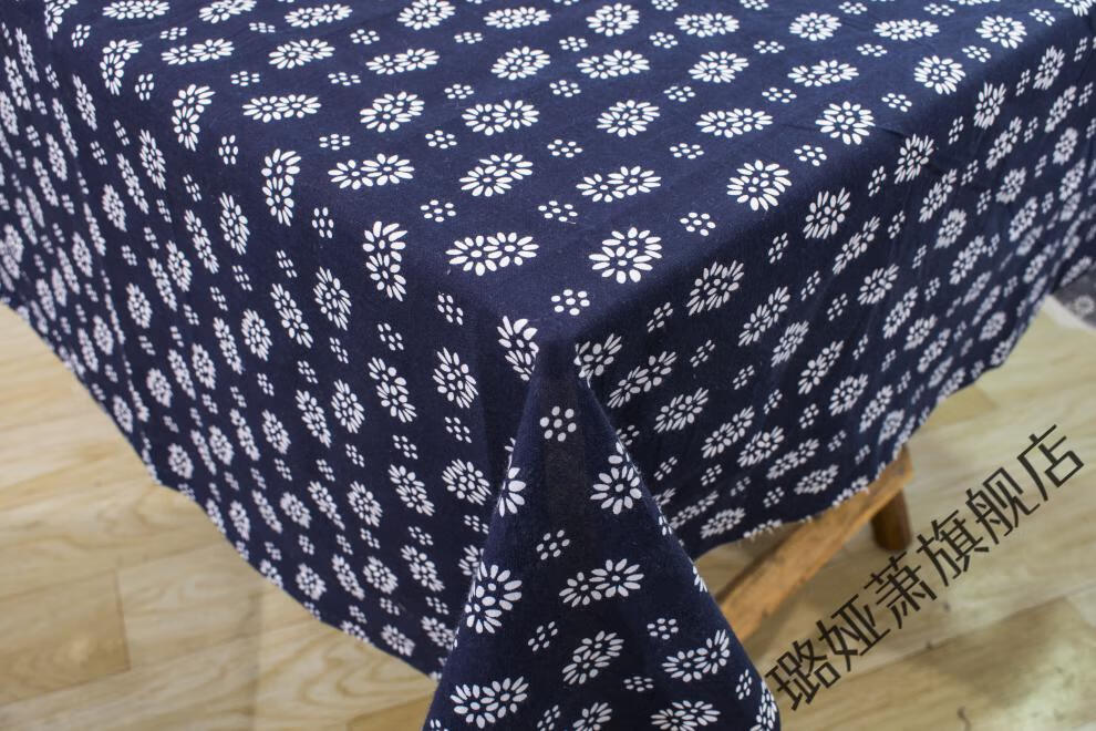 2022新款青花瓷布料乌镇蓝印花布料手工蜡染布料蓝花青