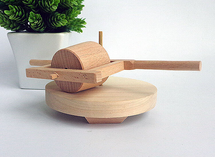 创意木质帆船模型一帆风顺复古工艺品马车摆件微缩农具磨水车模型