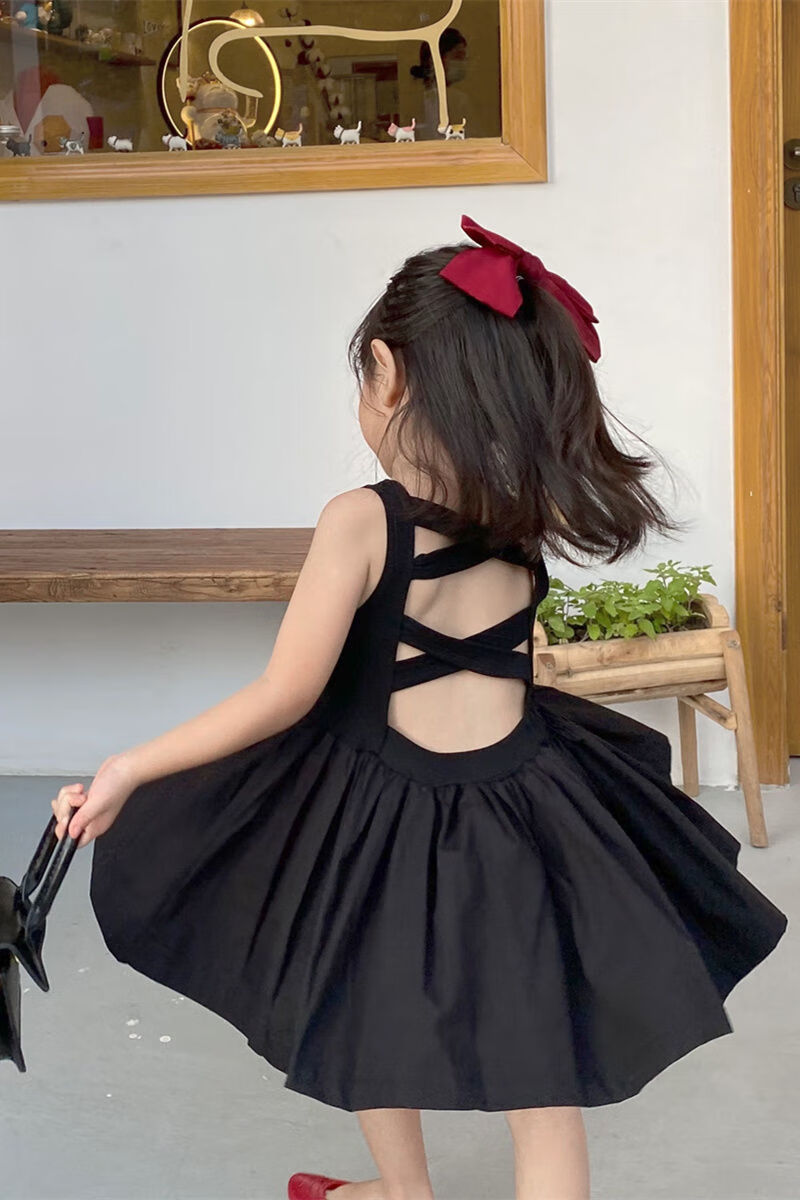 潮童旺2022潮童旺女童连衣裙夏季童装裙子女宝宝韩版气质露背黑色吊带