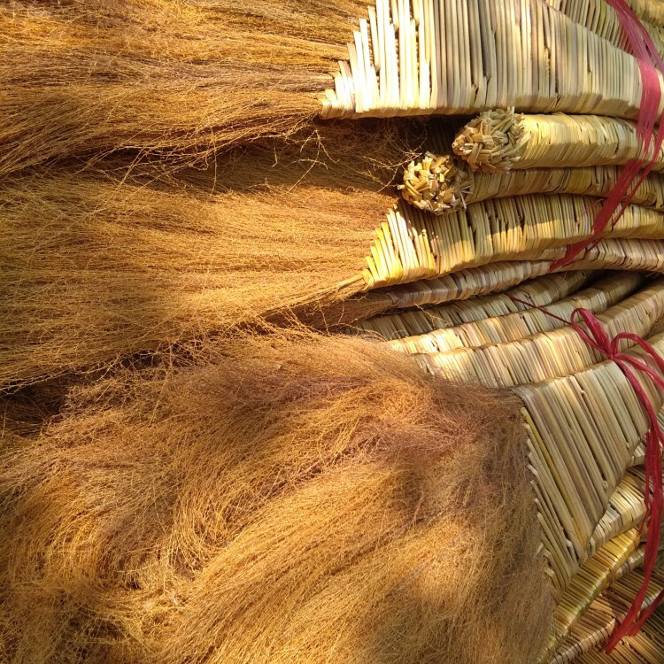 芦苇扫把 芒扫把天然植物手工芒花扫把工厂芦苇扫把单位环卫芒扫帚苕