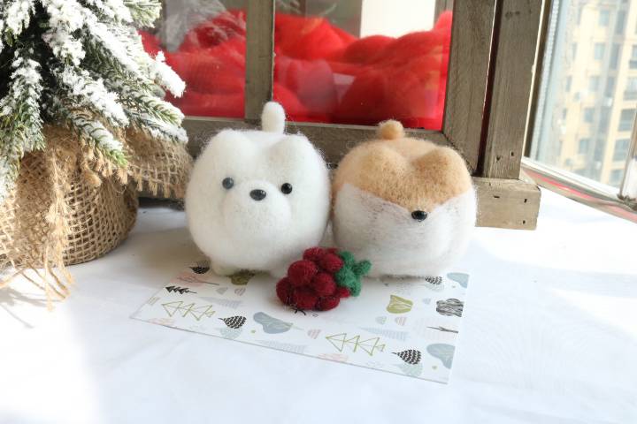 羊毛毡成品羊毛毡成品纯手工毛毡成品橘猫车载摆件挂件非材料包7号狗