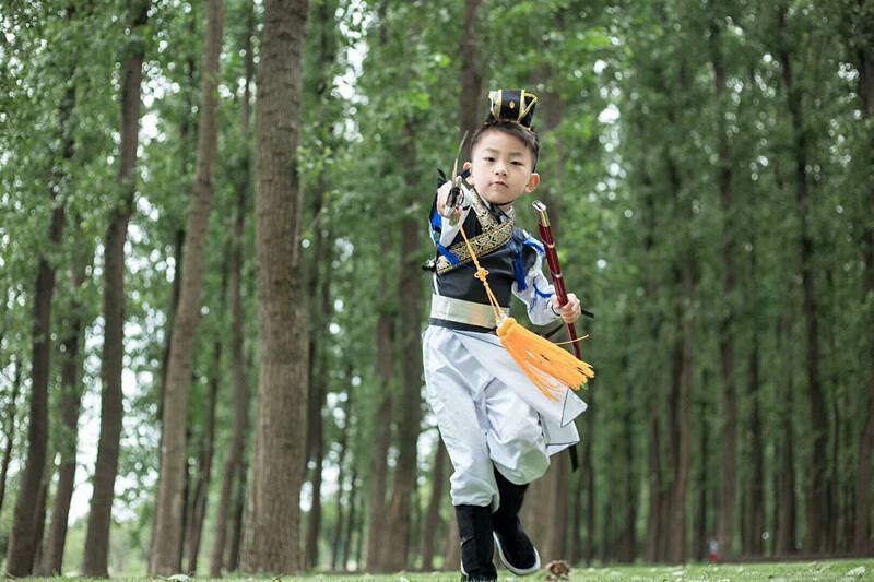 幼儿童古装汉服男童小男孩唐朝古代公子大侠客侠士武术表演出服装红色
