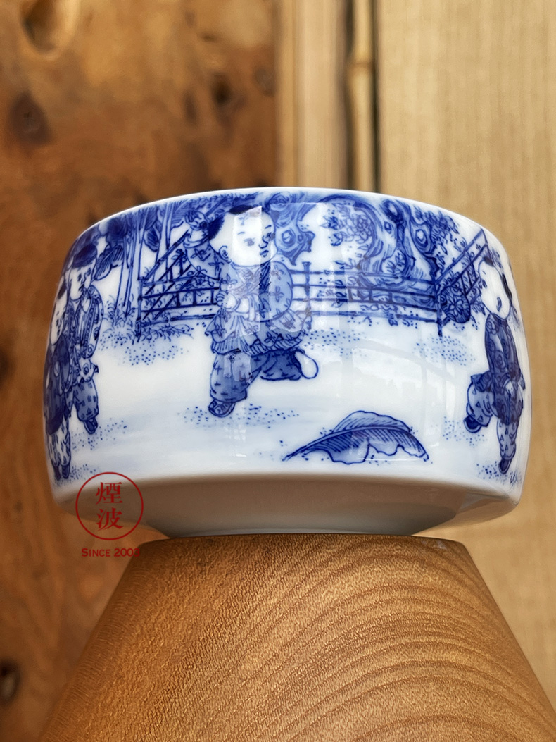 烟波 景德镇 九段烧 妙手九段款 青花 婴戏 五童子 蹴鞠 禅定杯【图片
