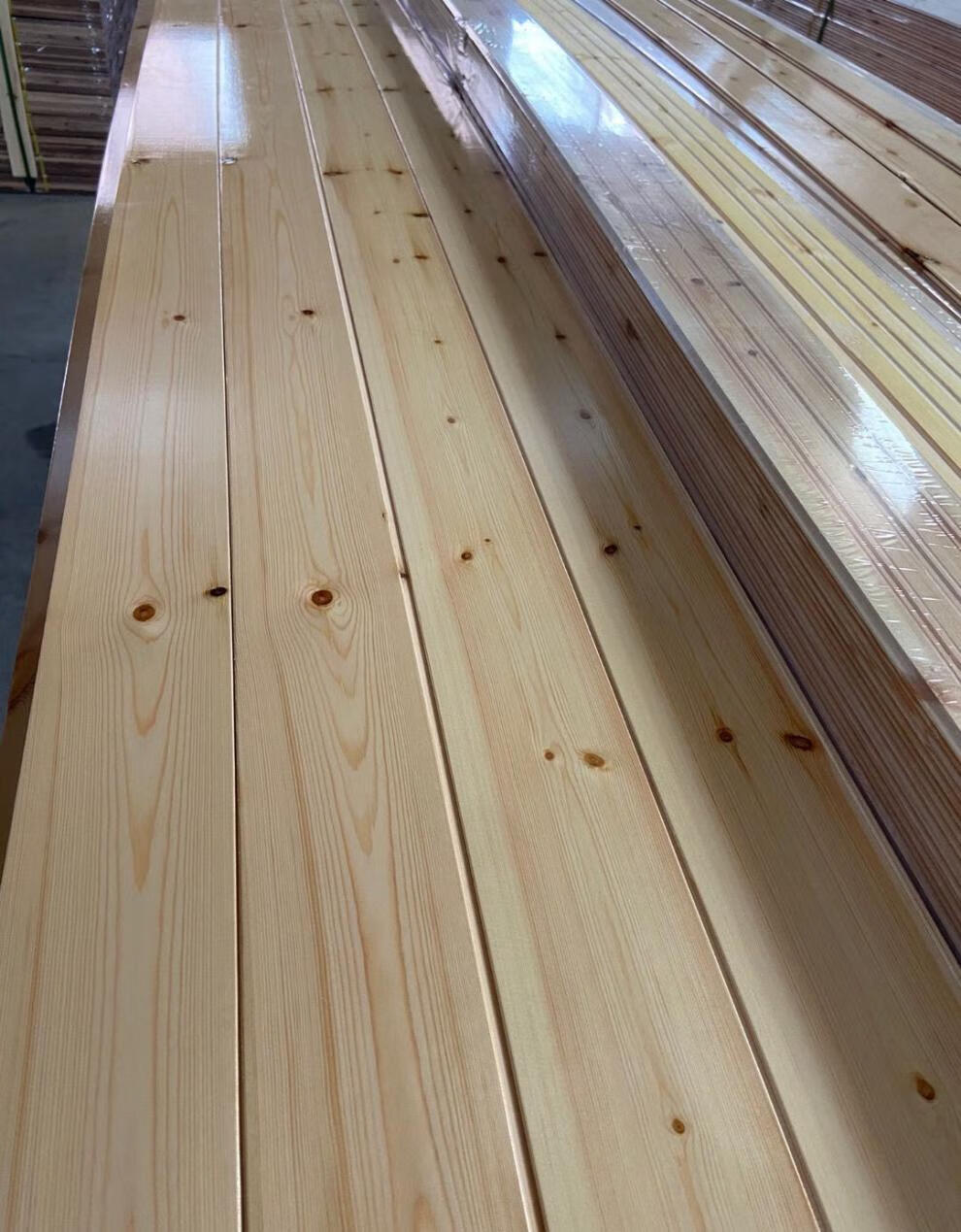 桑拿板吊顶松木免漆桑拿板杉木扣板吊顶材料室内护墙板全屋定制装修