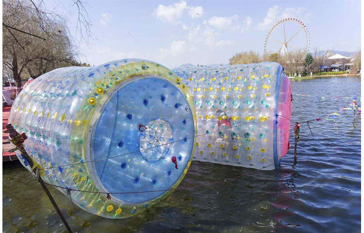 水上步行球 水上乐园游乐儿童充气玩具娱乐设备成人加厚水上滚筒球悠