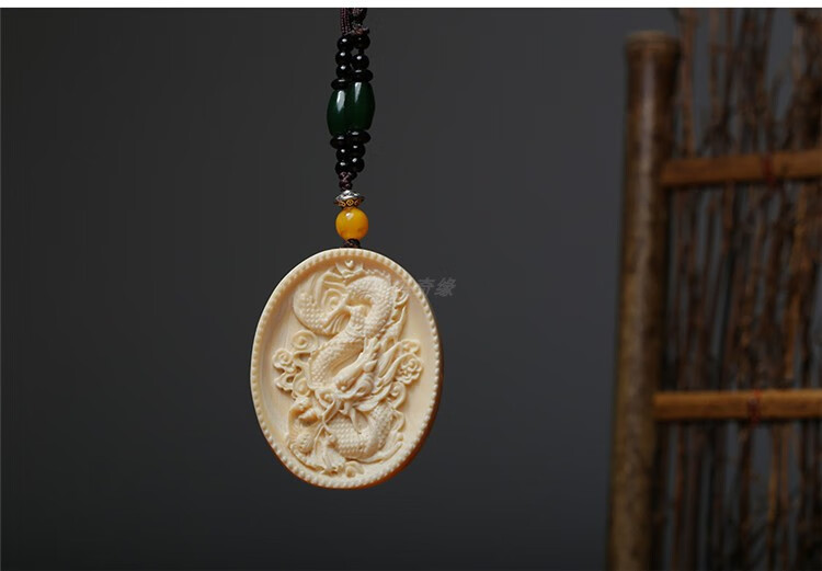 朴春猛犸牙猛犸象牙龙牌祥龙吐瑞牙雕吊坠项坠挂件饰品配饰男女款圆牌
